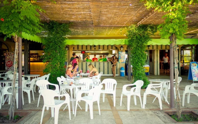 Camping Castell Montgri