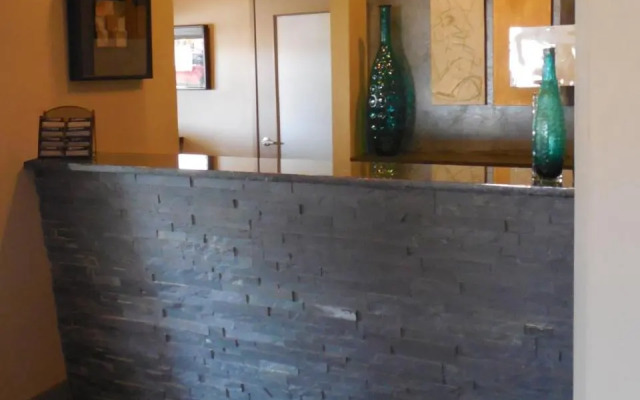 Eastland Suites Hotel & Conference Ctr, Trademark by Wyndham