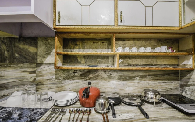 Oyo Home 22653 Fancy 3bhk