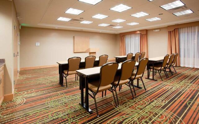 Hampton Inn & Suites Denver/South-RidgeGate