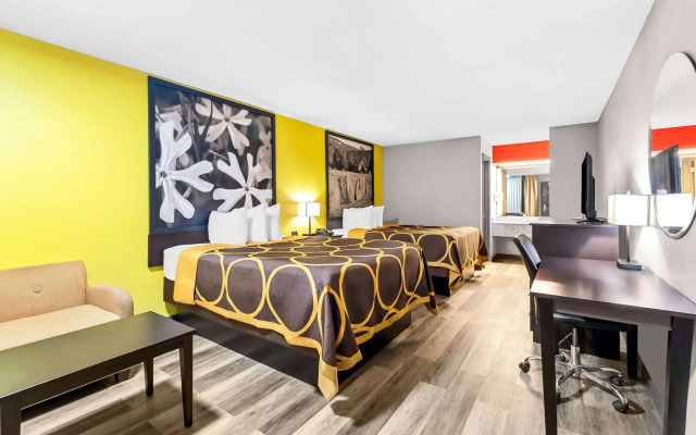 Super 8 by Wyndham Paragould