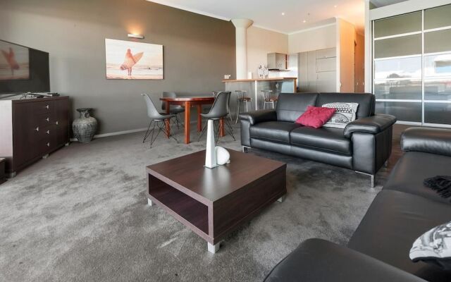 QV CBD Waterfront Apartment Balcony Wifi - 707