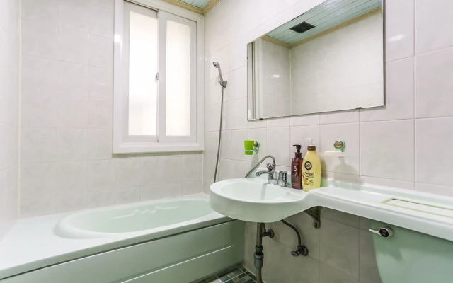 Gangneung Miseongjang Motel