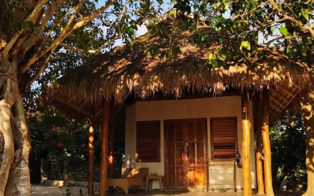 Rote Beach Bungalows