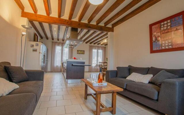 Gîte Laubressel, 5 pièces, 6 personnes - FR-1-543-201