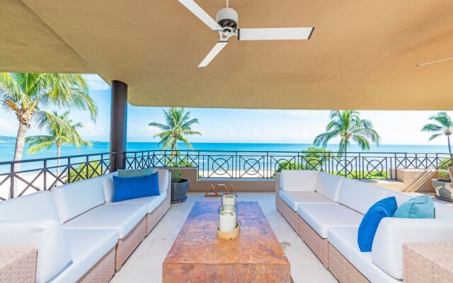 Gorgeous 4 Bedroom Condo