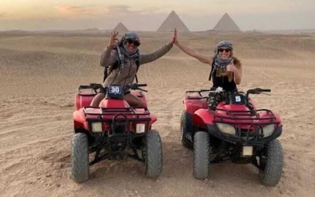 Osiris pyramids view inn