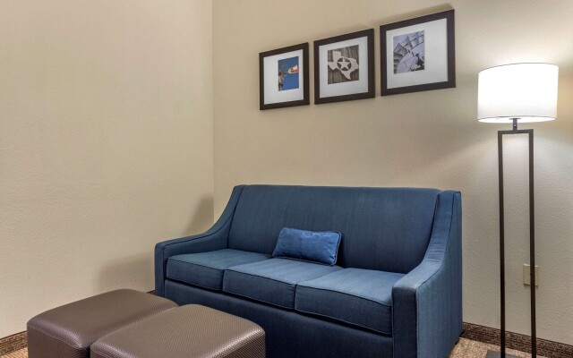 Comfort Inn & Suites Paris