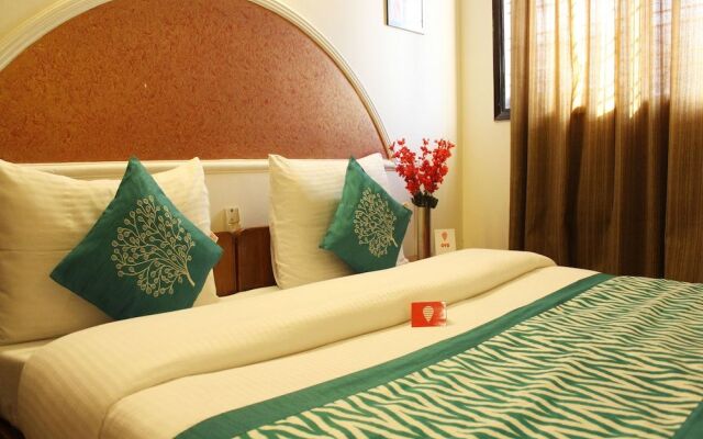 OYO 3585 near Galleria