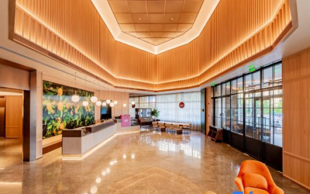 Orange Hotel (Ordos Municipal Government Music Fountain) – Hotel Rooms – Ordos