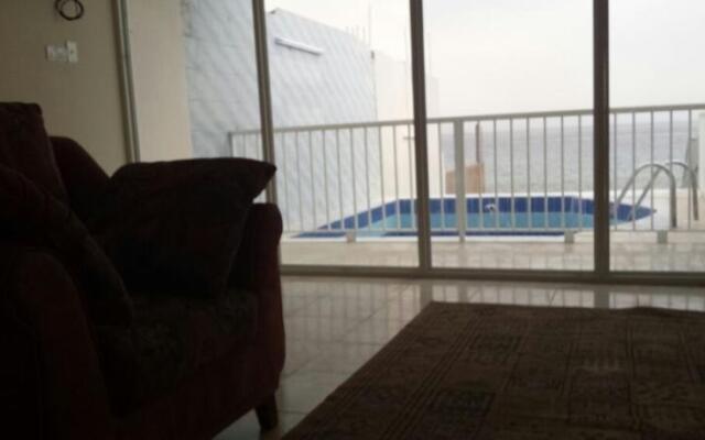 Leen Chalet
