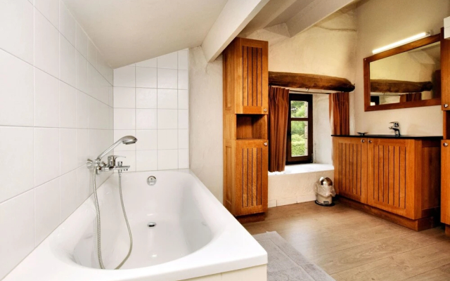 Lovely Cottage in Petites Tailles With Terrace - фото 4