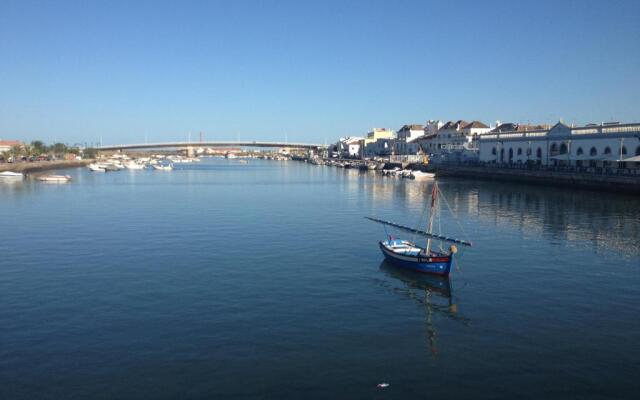 Apartamento Álvaro de Campos 78