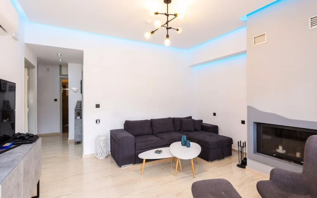 Mpali Bay View And Beach Front Apt Crete