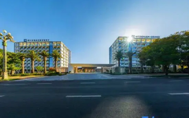 Wyndham Grand