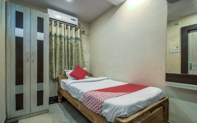 Hotel Ashirwad By OYO Rooms