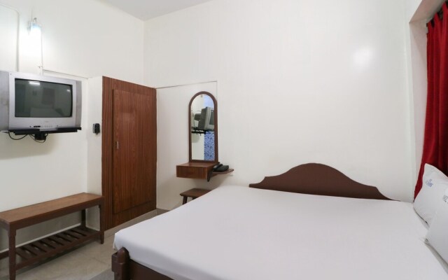 Spot On 47715 Hotel Akil Towers
