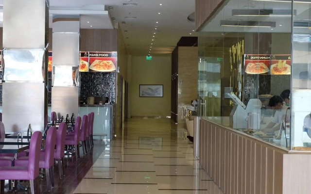 World Hotel