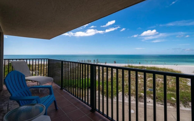 Water's Edge Condominium