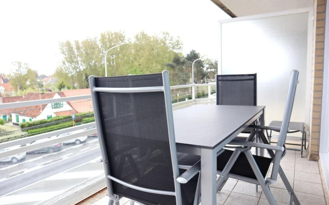 Apartment in Nieuwpoort With Garden