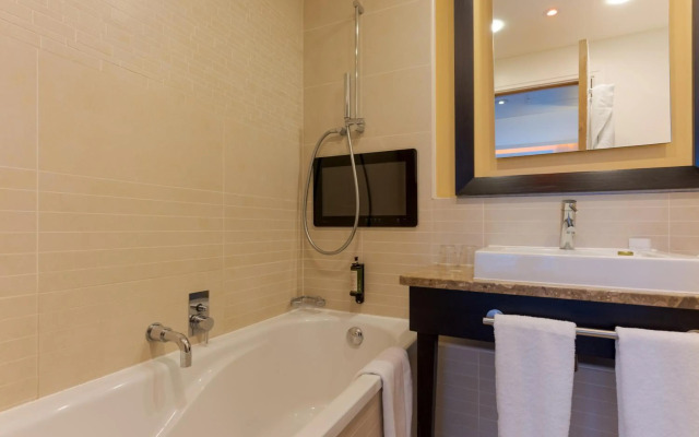 Pestana Chelsea Bridge Hotel & SPA