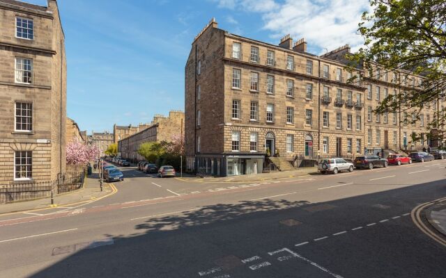 Beautiful Hideout in Center of Edinburgh - Business - Holidays