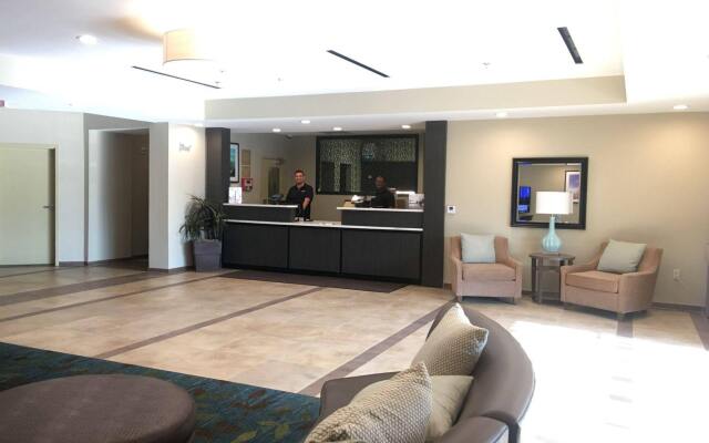 Candlewood Suites Lake Charles South, an IHG Hotel