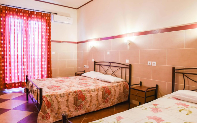 Chrysoula Hotel & Apartments