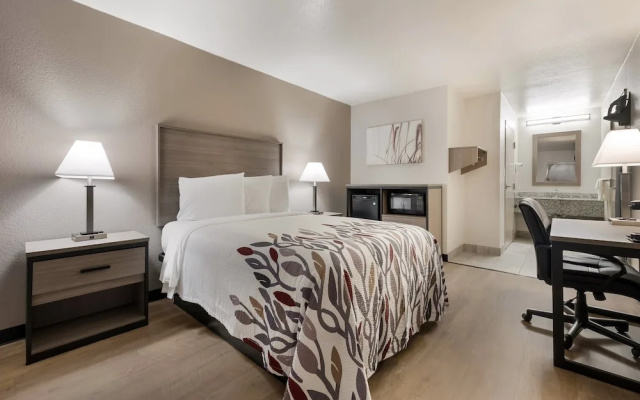 Baymont Inn & Suites