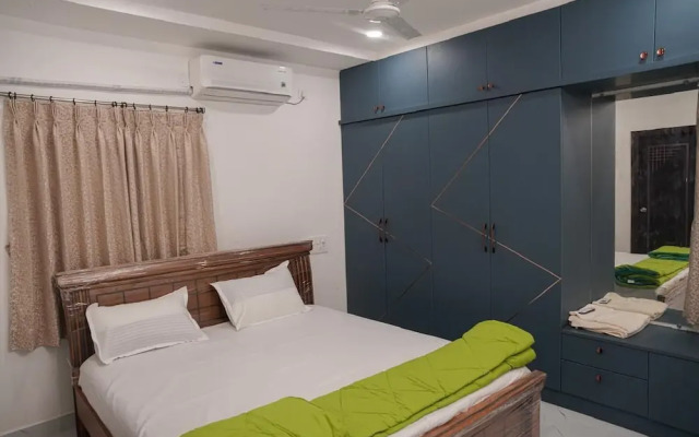 Manish Suites & Service Apartments