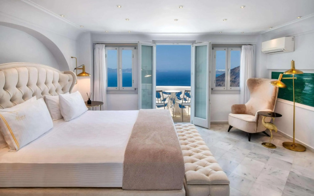 Athina Suites