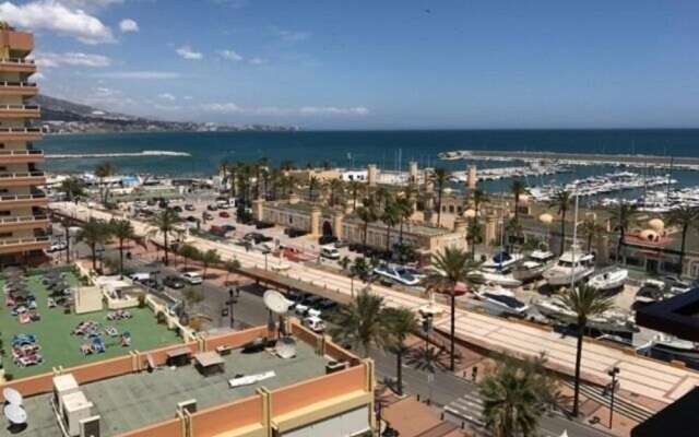 Palmeras Estudio Vista Mar 17