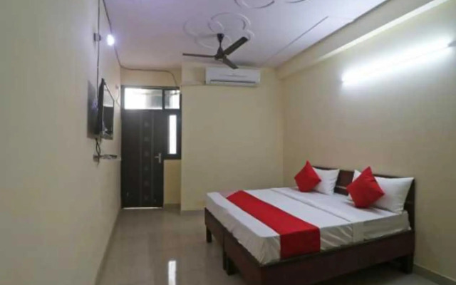 Flagship 93346 New Mayur Palace