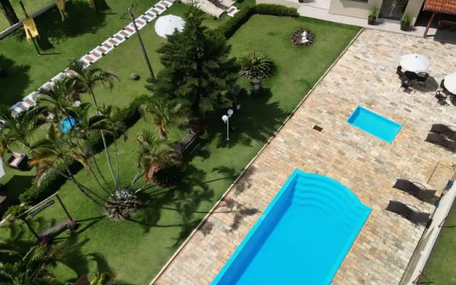 Pousada Flores do Campo