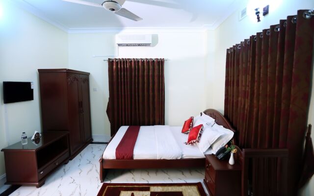 Novem Inn & Holidays