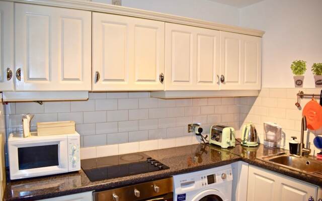 Quiet 1 Bedroom Flat in Rathmines