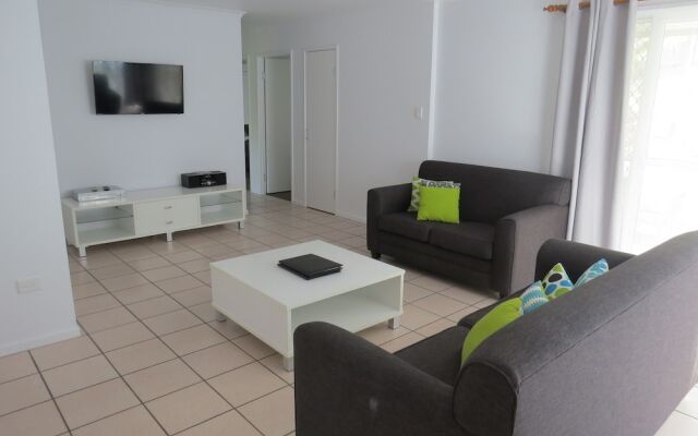 The Shores Holiday Apartments