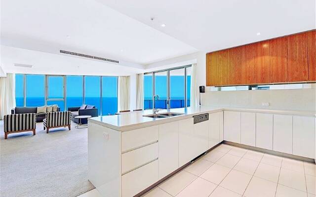 Promenade Apartments Gold Coast