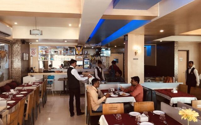 Hotel Srikrishna Paradise