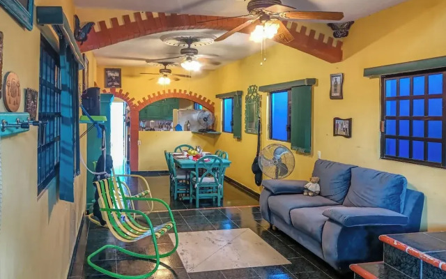 Mexican style house Pet Friendly Cancun