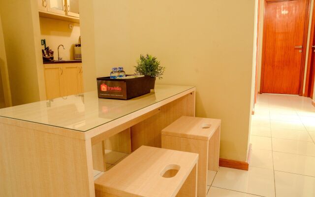 3 Bedrooms Plus Apartment Grand Palace by Travelio