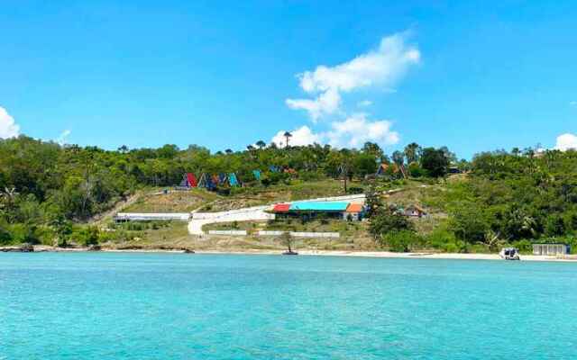 Dreamland Beach Holiday