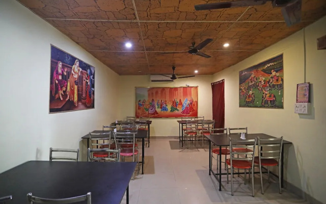 OYO 10875 Optimum i Hotel