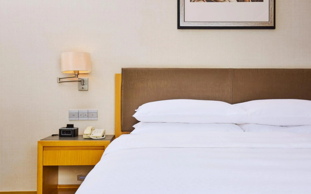 Four Points by Sheraton Guangzhou, Dongpu