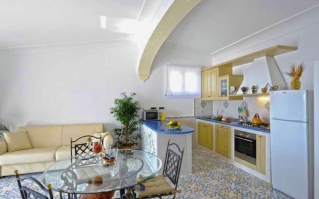 Apartment near Praia with Large Terrace & Spectacular Views