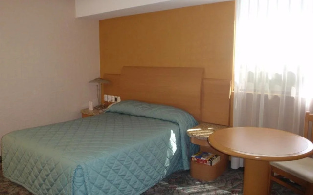 Hotel Plaza Las Fuentes