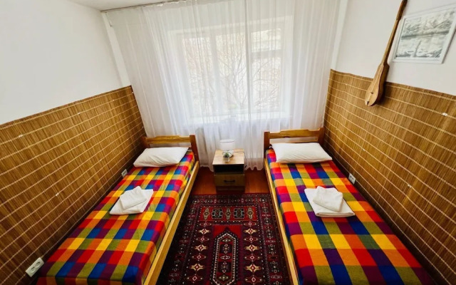 DADOW Apartments