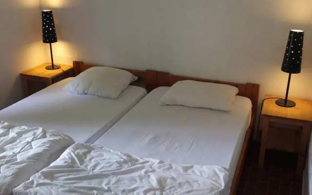 Liege Home With Forest View - фото 4