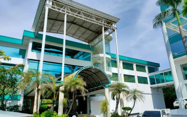 Hotel Apita Cirebon