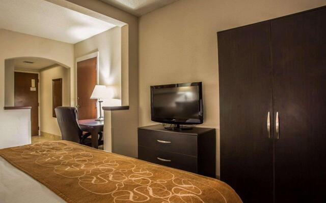 Comfort Suites Lumberton North